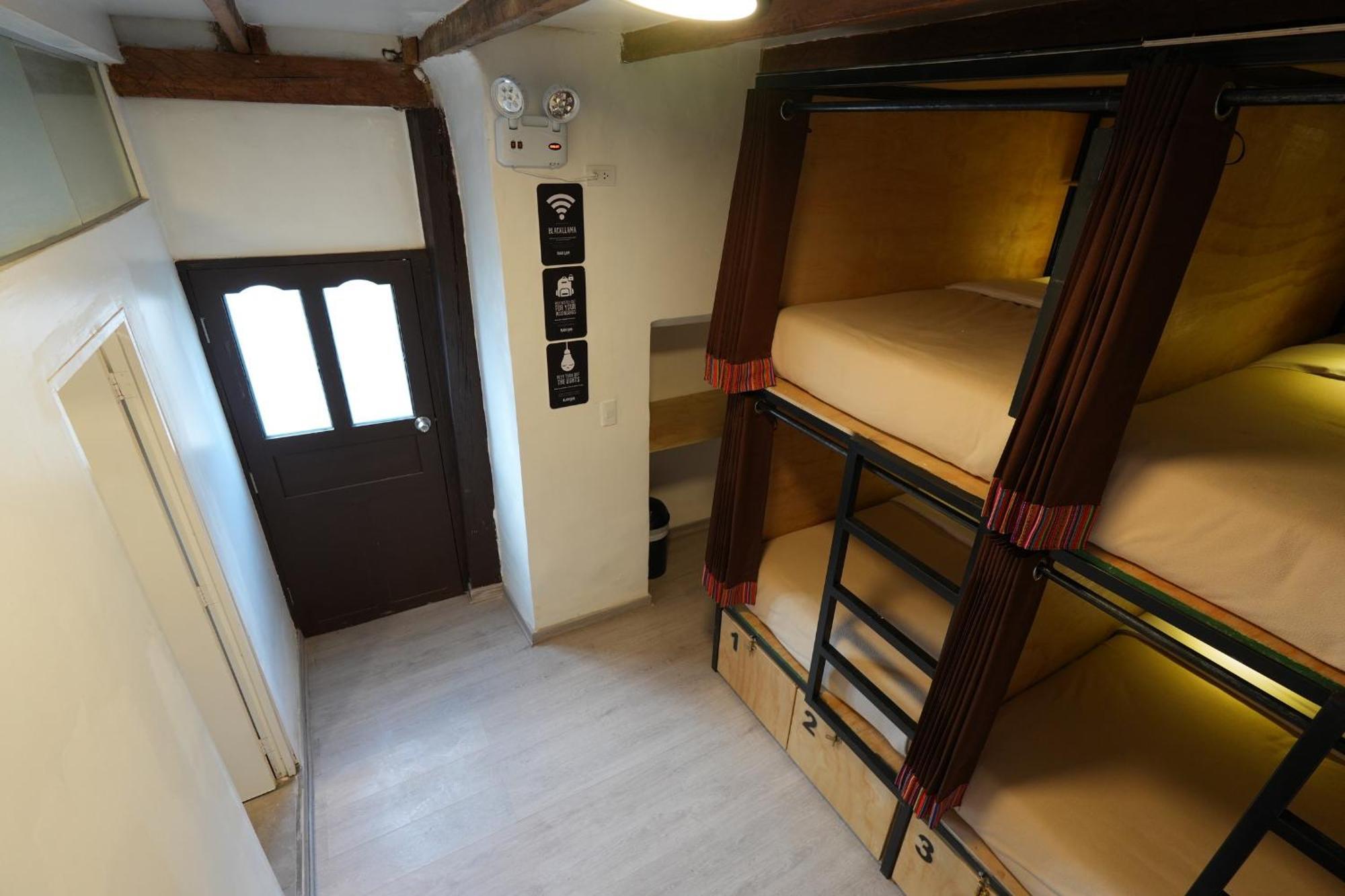 Black Llama Hostel 쿠스코 객실 사진